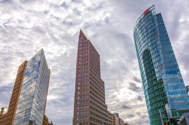 Potsdamer Platz, Berlin, Almanya'nın finans bölgesine.