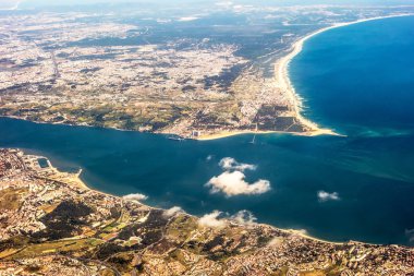 Costa da Caparica - havadan görünümü üzerinde göster