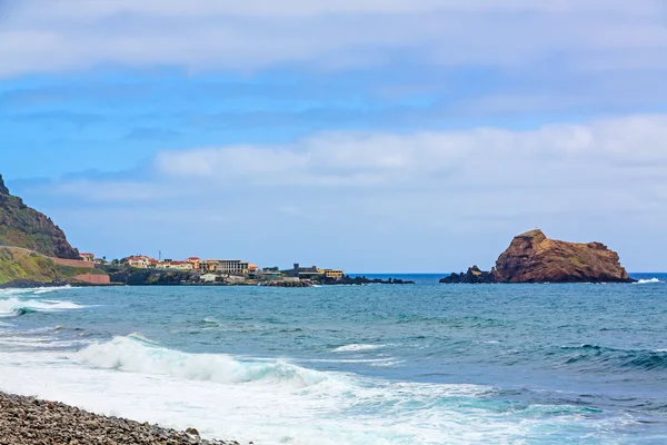 Porto Moniz, vy från Ribeira da Janela - Madeira — Stockfoto