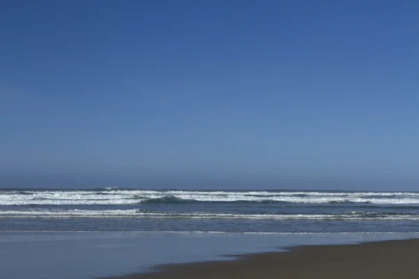 Sandy beach Oregon kıyılarında — Stok fotoğraf