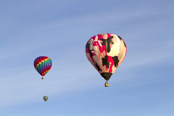 Trzech balonów na ogrzane powietrze — Zdjęcie stockowe