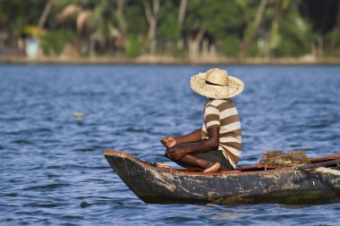 Geleneksel balıkçı Batticaloa, Sri Lanka