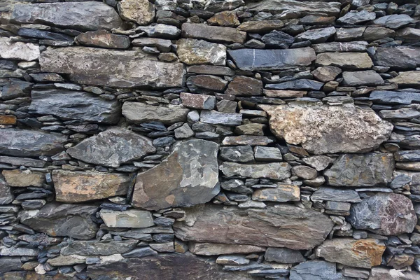 Muro di roccia di scisto alle Cinque Terre — Foto Stock