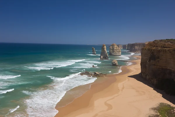 The Twelve Apostles along the Great Ocean Road — Stock Photo, Image