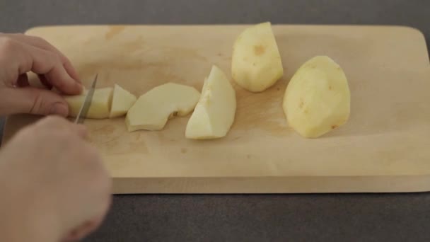 Bakken een appeltaart — Stockvideo