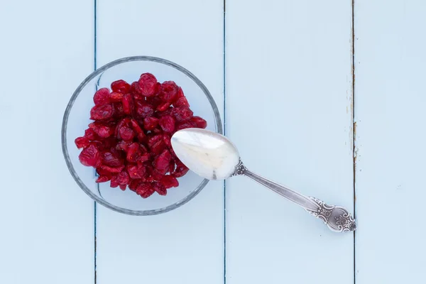 Bowl with dry cranberries — Stock Photo, Image