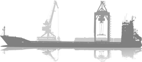 Silhuett av fartyg i hamn på avlastning under kranen — Stock vektor
