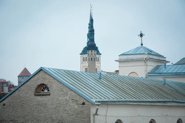 Dächer von Tallinn. — Stockfoto