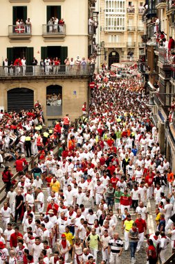 Boğa çalıştıran İspanya Navarra Pamplona 10 Temmuz 2015 S Firmino fiesta