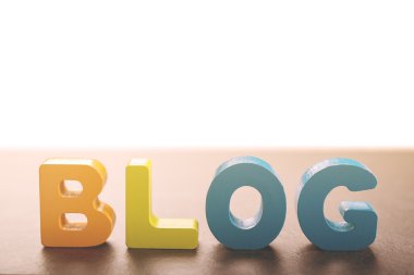 ahşap harf kelime blog oluşturmak