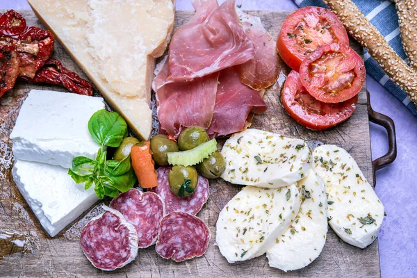 Houten Schotel Van Vleeswaren Voorgerecht Veel Gebruikt Italiaanse Restaurants — Stockfoto