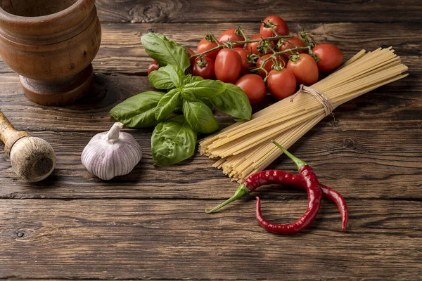 Ingredienti Alimentari Italiani Pasta Con Sugo — Foto Stock