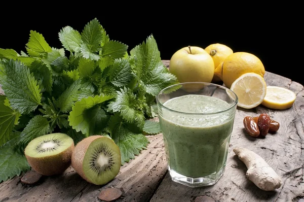 ısırganları salla