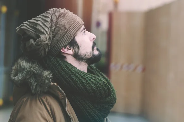 Retrato de um jovem filtro frio aplicado — Fotografia de Stock