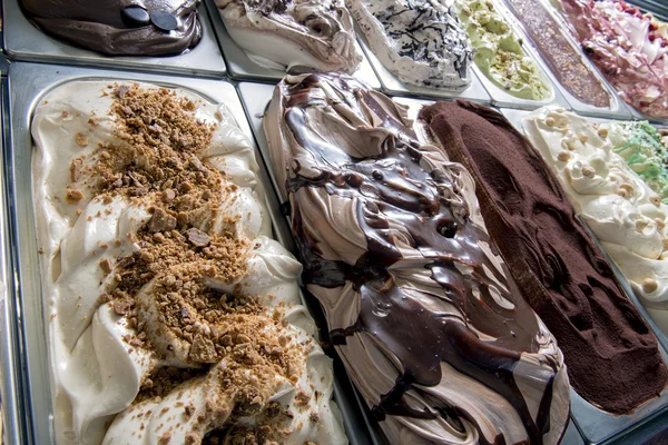 Selection of ice cream in an ice cream shop — Stock Photo, Image