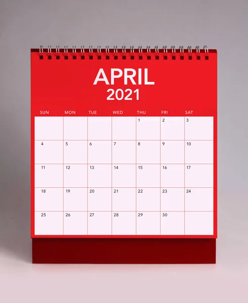 2021年4月的简单台历 — 图库照片
