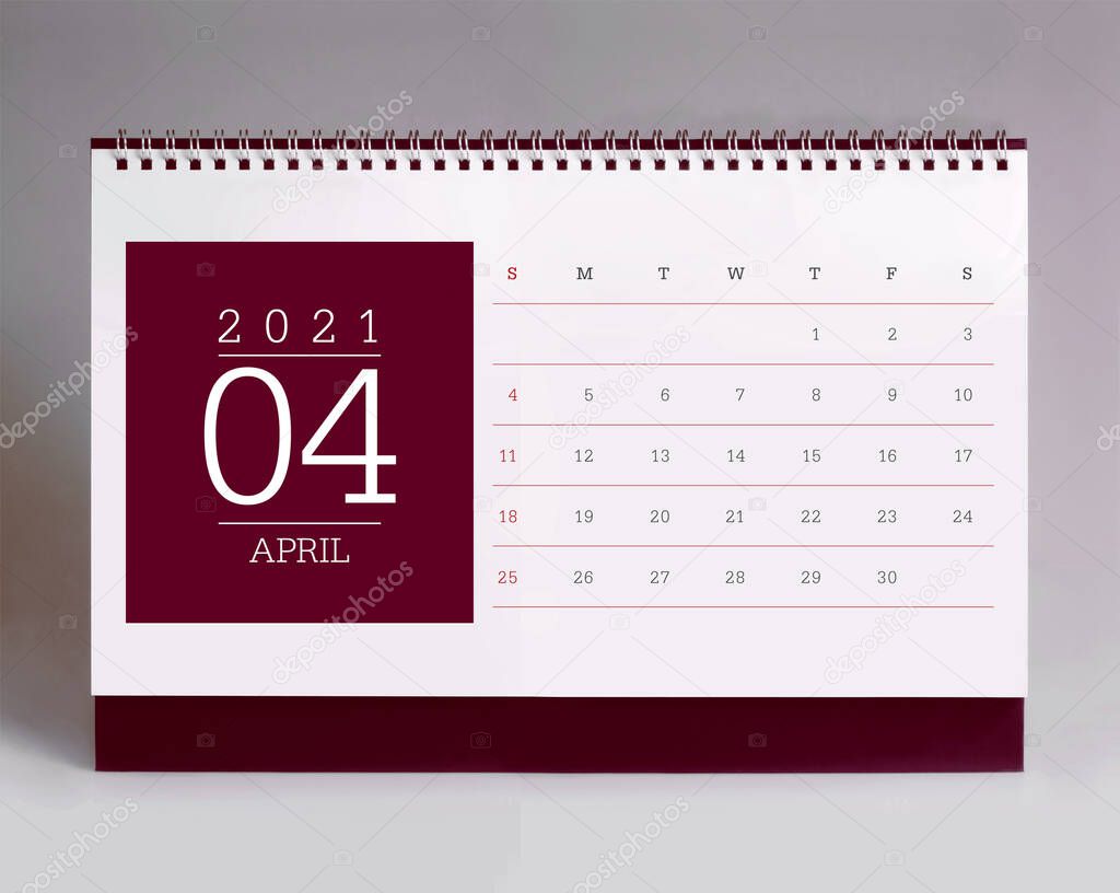 Simple desk calendar for April 2021