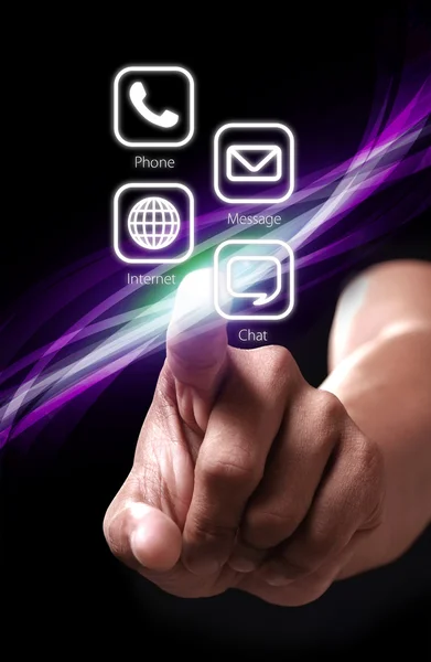 Mão pressionando o botão de aplicativos de cor branca — Fotografia de Stock