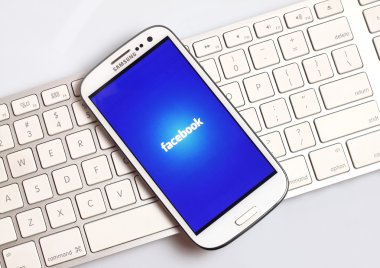 En iyi bir sosyal ağ web sitesi Facebook olduğunu