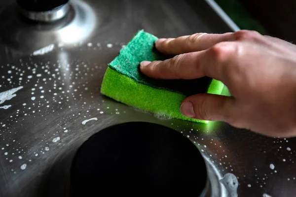 Hands Cleaning Gas Cooker Kitchen — Stock Photo, Image