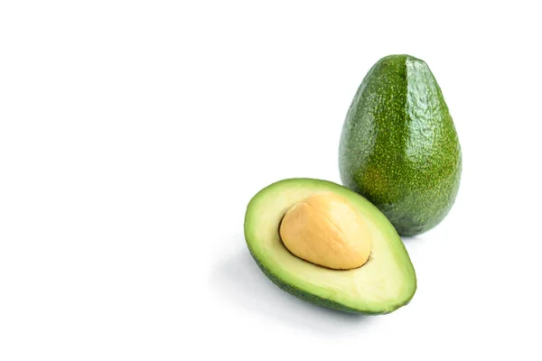 Avocado Isoliert Auf Weißem Hintergrund — Stockfoto