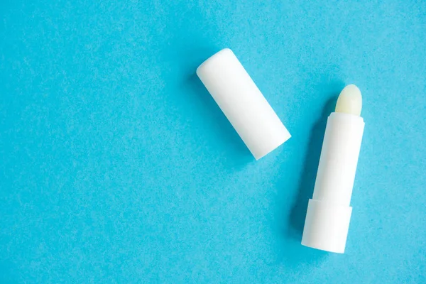 Mavi arka planda hijyen ruju..