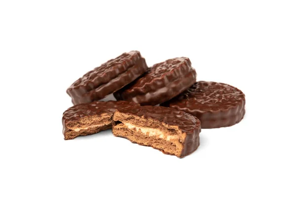 Chokladkakor Med Kokt Kondenserad Mjölk Isolerad Vit Bakgrund Chokladpaj — Stockfoto