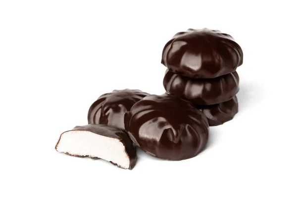 Choklad Marshmallow Isolerad Vit Bakgrund — Stockfoto