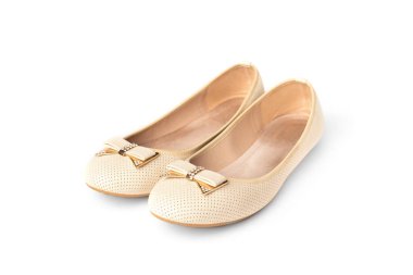 Beyaz arkaplanda izole edilmiş bej bale daireleri.