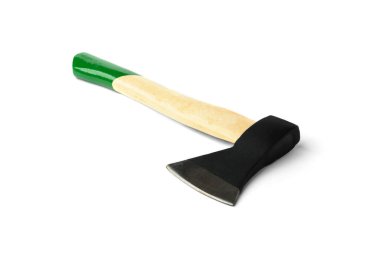 Beyaz arkaplanda izole edilmiş tahta saplı balta