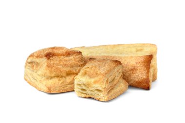 Beyaz arkaplanda izole edilmiş puf böreği (dil).