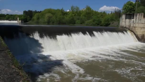 Устойчивое давление воды — стоковое видео