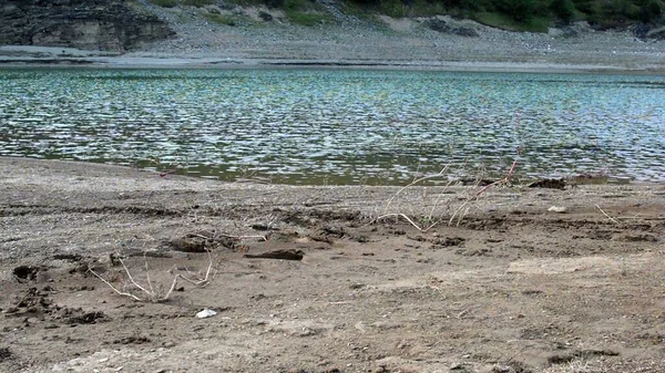 Ufer Des Sees Aus Nächster Nähe — Stockfoto