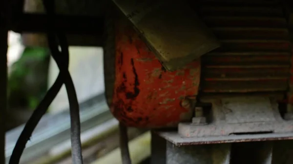 Ilustracja Zbliżenie Starego Rusty Brudny Mieszalnik Cementu — Zdjęcie stockowe