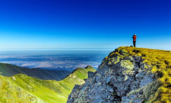 Bellissimo paesaggio dalle montagne di Fagaras — Foto Stock