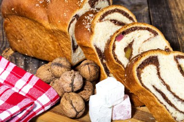 Romen sünger kek, dilim demet