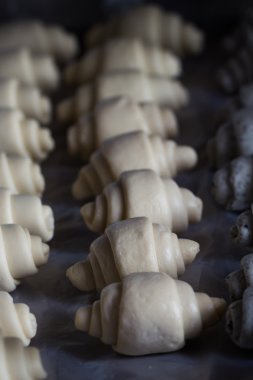 Kruvasan ham parçaları