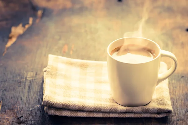 Ζεστό φλιτζάνι καφέ — Φωτογραφία Αρχείου