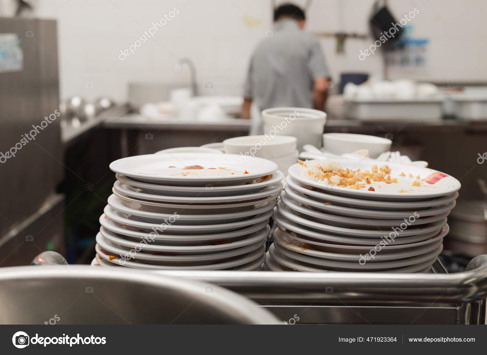 Man Washing Dish Sink Restaurant People Washing Dishes Too Cleaning man-washing-dish-sink-restaurant-people-washing-dishes-too-cleaning
