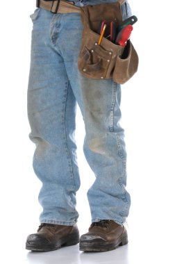 toolbelt giyen adam