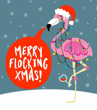 Noel 'de Noel Baba Şapkalı tatlı flamingo kızla yazılan mutlu noeller. Noel tebrik kartları, davetiyeler için el yazması mektuplar. Tişört, kupa, hatıra defteri, hediye..