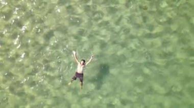 Tatil tatili, rahatla, yüz.