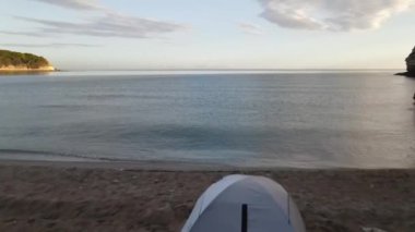 Hava aracı kamp yapıyor.