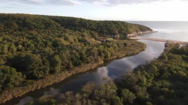 Nehir delta deniz manzarası