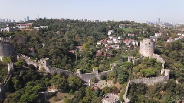 Rumeli Hisari Istambul Bosphorus Drone aéreo — Vídeo de Stock