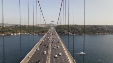 İHA İstanbul Köprüsünü Vurdu