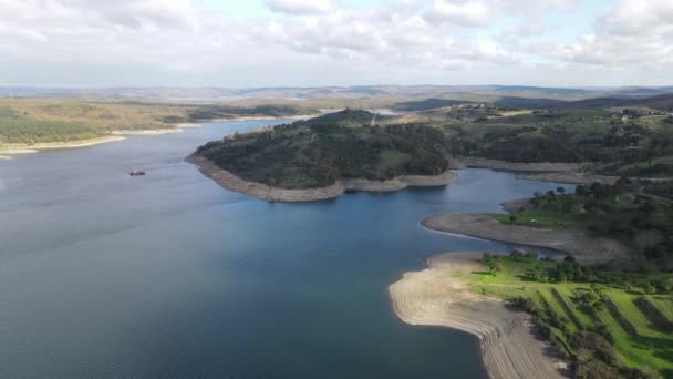 Barragem de drones aéreos Lago barragem — Vídeo de Stock