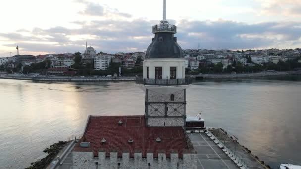 Torre de doncellas istanbul Travel Drone — Vídeos de Stock