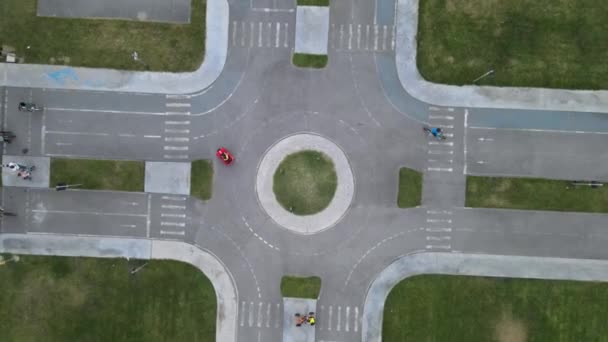Çalışma Trafik Kuralları İçin Oyun Bahçesi — Stok video