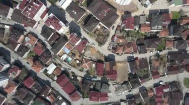 Hava manzaralı komşu evlerin çatısı